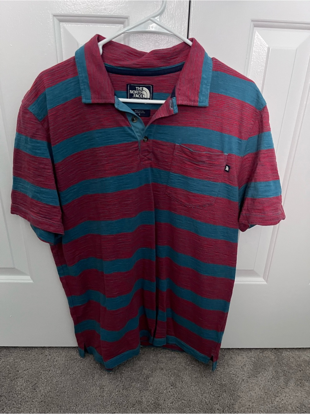 North face Men’s Large 1/4 Button up button down short sleeve striped shirt